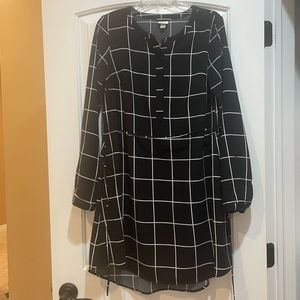 Merona patterned dress medium